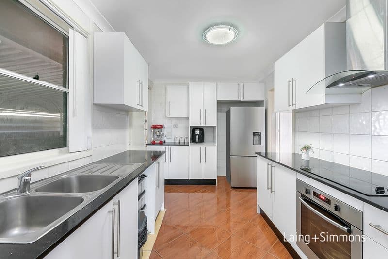 60 & 60a Waikanda Crescent, Whalan, Warriewood - Thumbnail 4