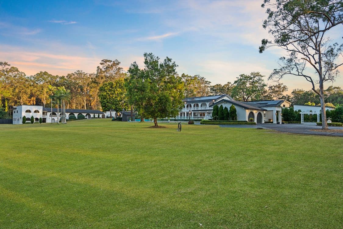 44 Bacton Road, CHANDLER, QLD 4155, Chandler - Thumbnail 2