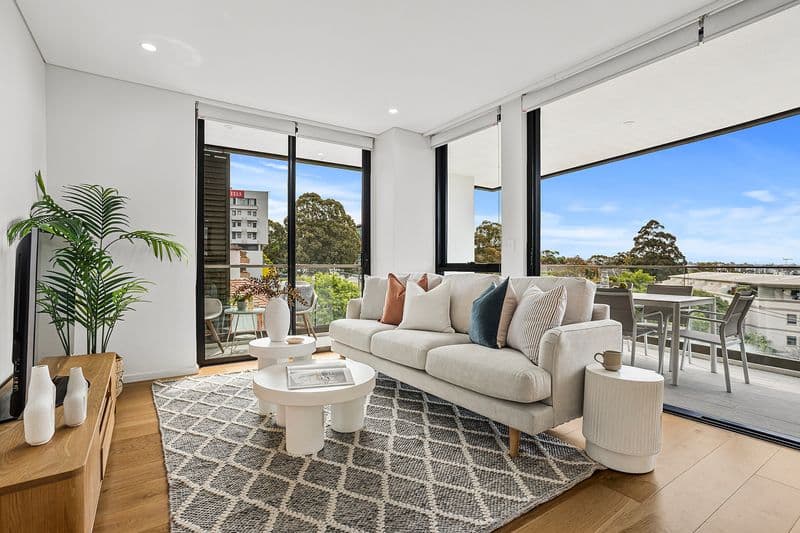 403/510 Kingsway, Miranda, Glenmore Park - Thumbnail 2