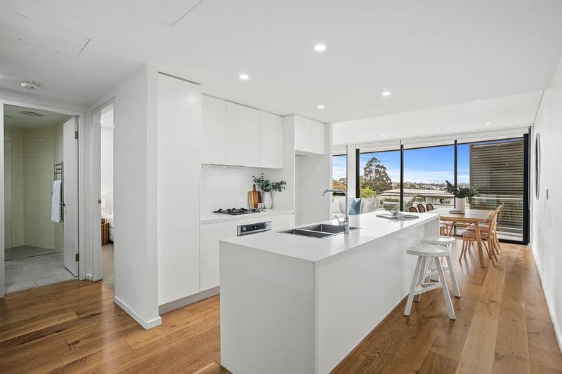 403/510 Kingsway, Miranda, Glenmore Park - Thumbnail 3