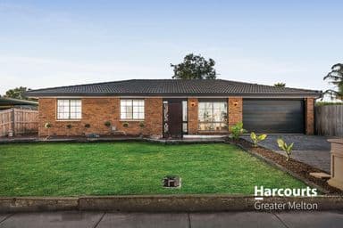 16 Kirkton Drive, KURUNJANG, VIC 3337, Kurunjang - Image 1