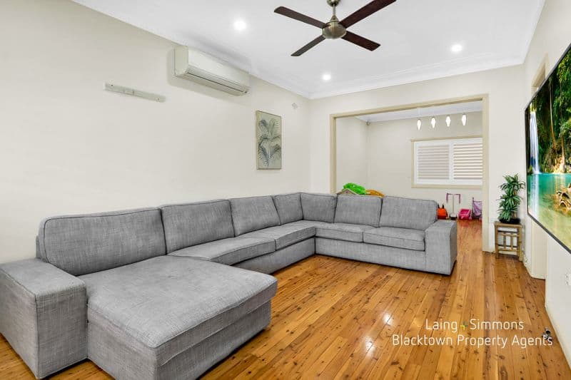 41 Western Crescent, Blacktown, Ingleside - Thumbnail 2