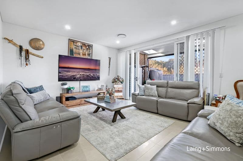 20/33 Louis Street, Granville, Ingleside - Thumbnail 2