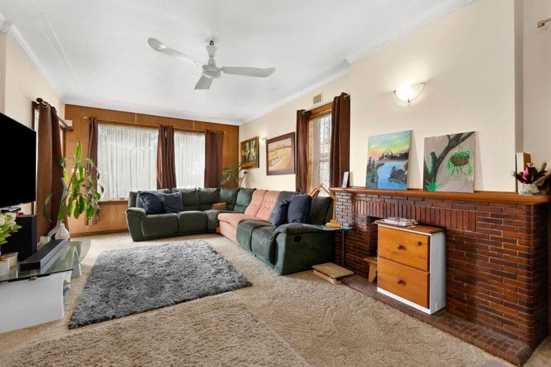 1/7-9																										Frederick Street
														
								Hornsby, NSW 2077, Cundletown - Thumbnail 7