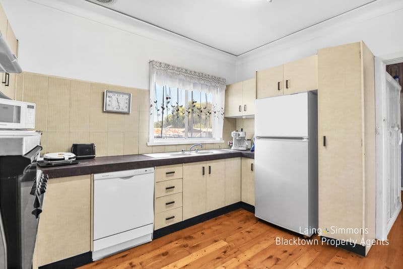 303/10																										Cornelia Road
														
								Toongabbie, NSW 2146, Tregear - Thumbnail 7