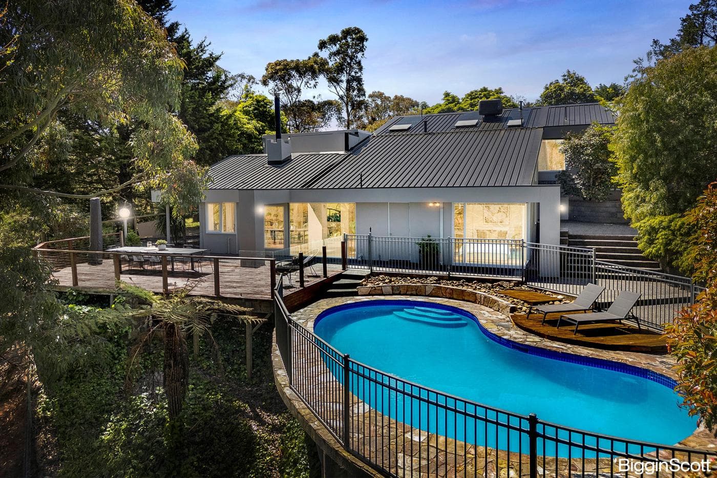18 Sunset Crescent, Mount Eliza, VIC, Mount Eliza - Image 1