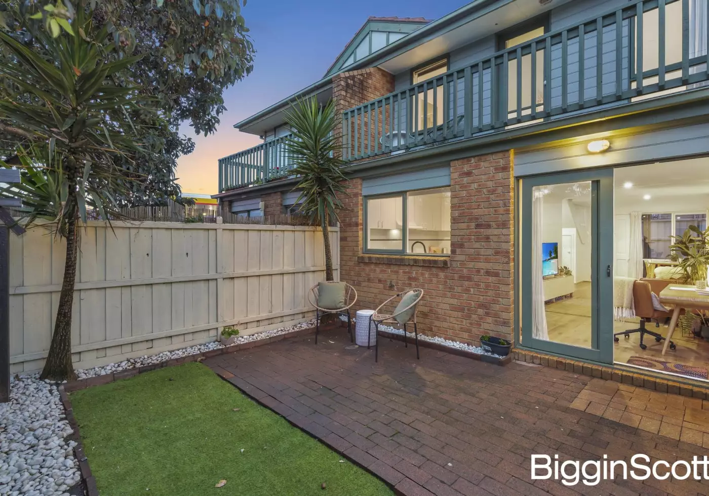 2/180-181 Nepean Highway, Seaford, VIC, Seaford - Thumbnail 2
