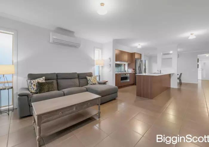 10 Creekview Avenue, Pakenham, VIC, Pakenham - Thumbnail 4