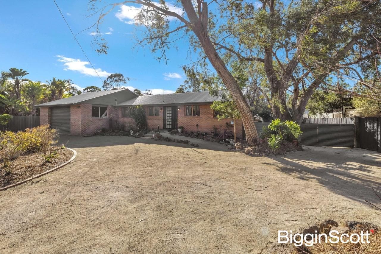 14 Market Street, Crib Point, VIC, Crib Point - Image 1