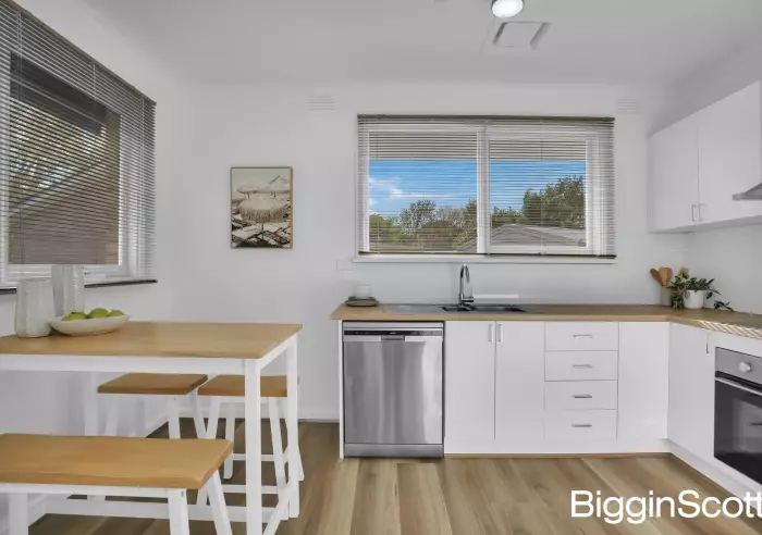 10 Hannah Street, Seaford, VIC, Seaford - Thumbnail 4