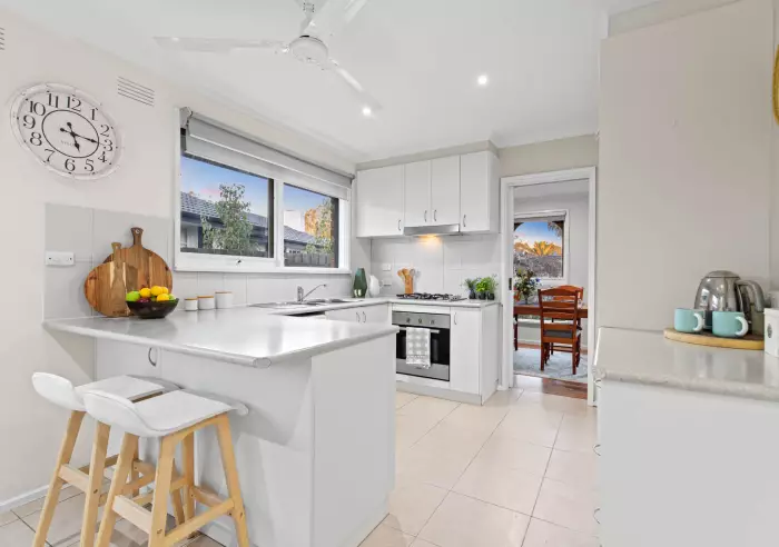 8 Connal Drive, Frankston, VIC, Frankston - Thumbnail 5