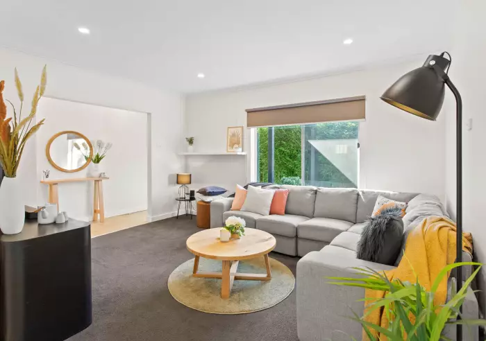 35 Bayside Grove, Seaford, VIC, Seaford - Thumbnail 4