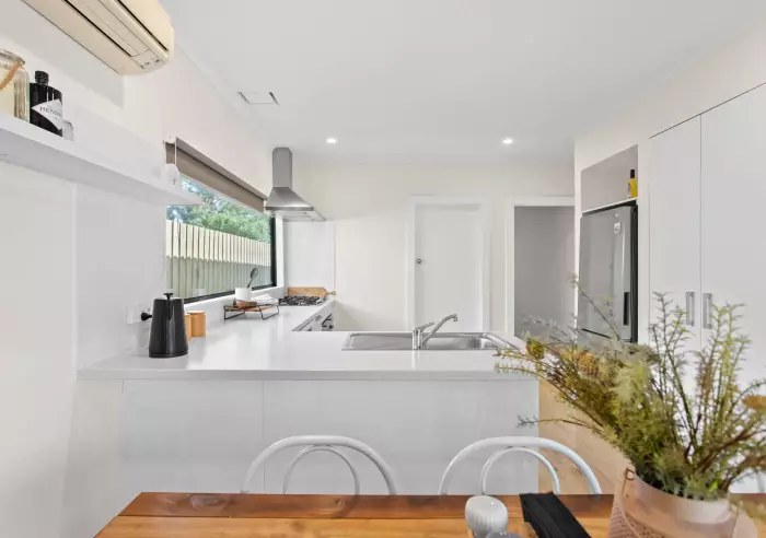 35 Bayside Grove, Seaford, VIC, Seaford - Thumbnail 5