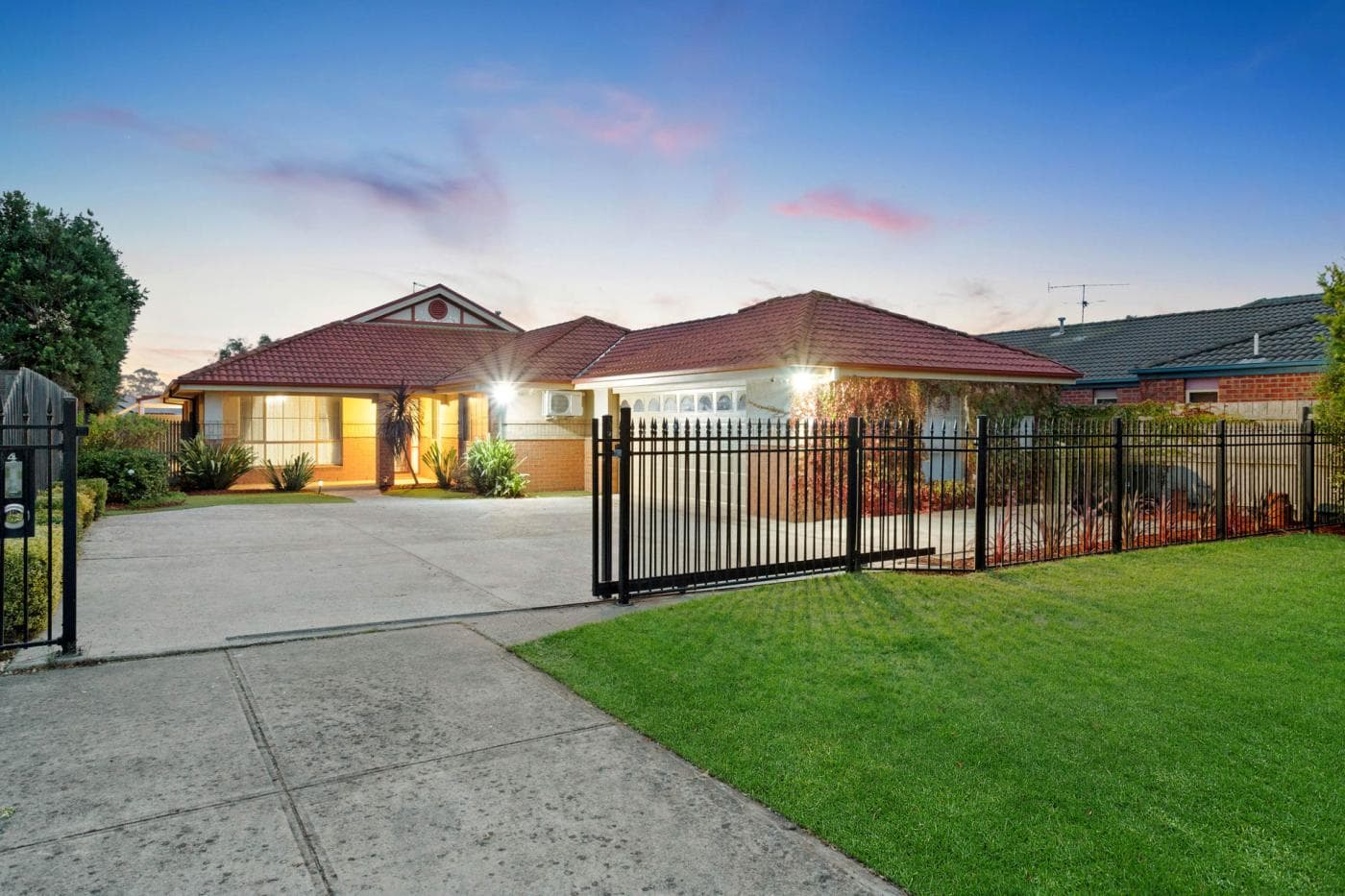 4 Giulia Place, Skye, VIC, Skye - Image 1