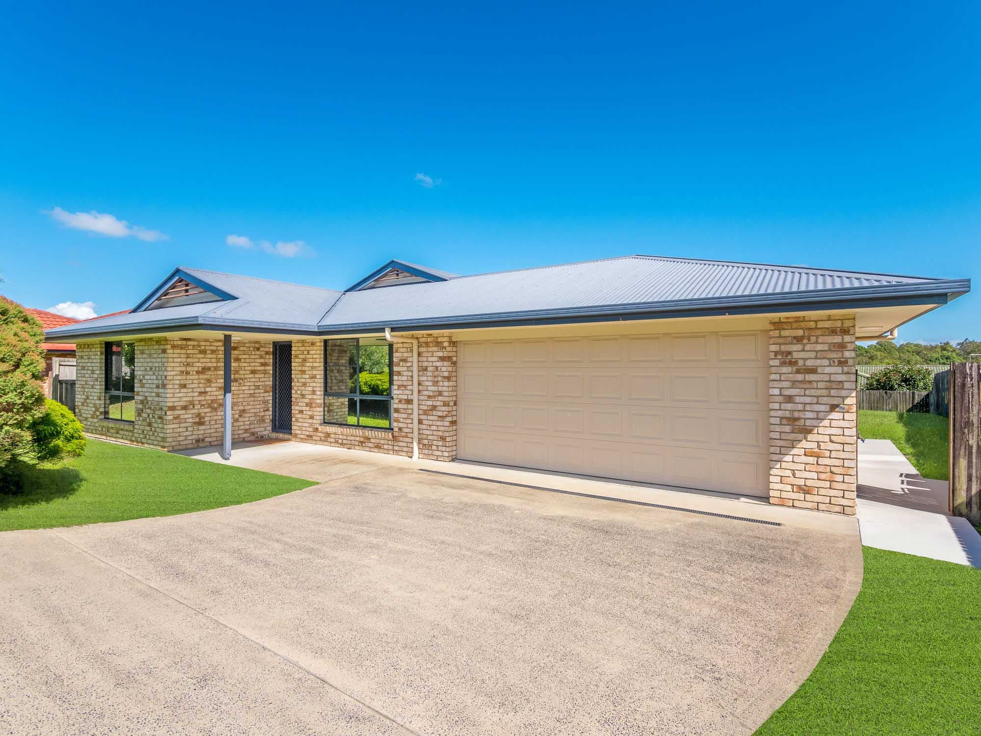 5 Eileen, Casino - Image 1