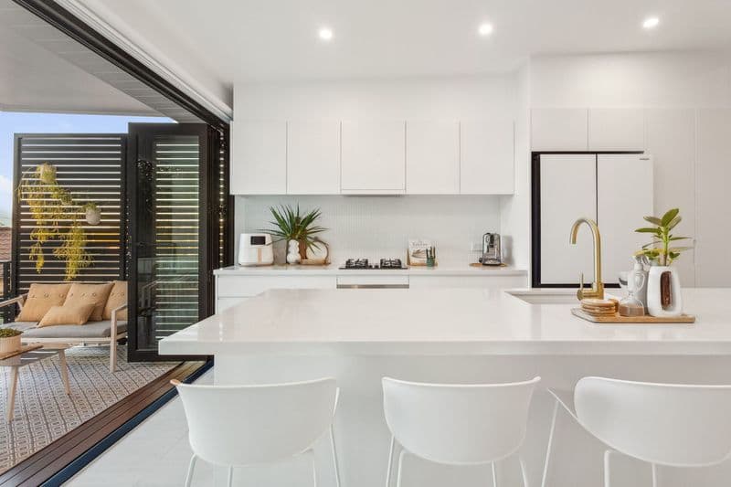 30 Cronulla Street, Carlton, Carlton - Thumbnail 2