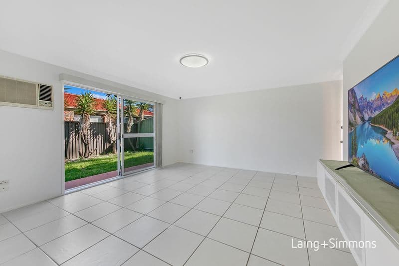 9/2																										Bayton Street
														
								Oxley Park, NSW 2760, Plumpton - Thumbnail 3