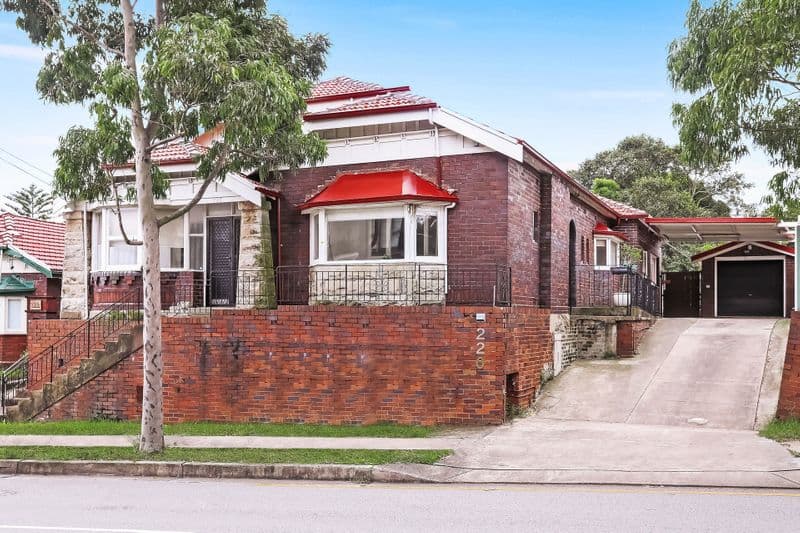 2/40 Larien Crescent, Birrong, Birrong - Image 1
