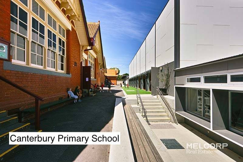 2/28 Milton Street, Canterbury, VIC 3126, Canterbury - Thumbnail 2