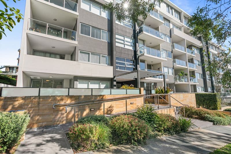 9/2																										Bayton Street
														
								Oxley Park, NSW 2760, Miranda - Thumbnail 8