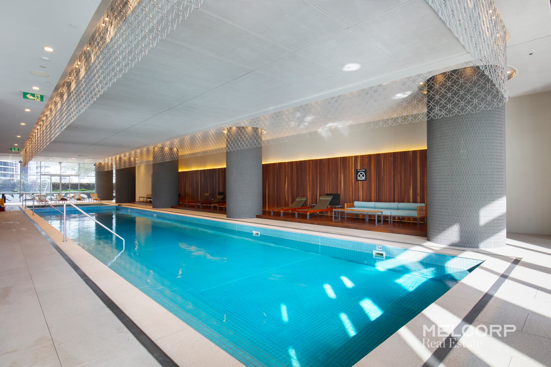 1704/9 Power Street, Southbank, VIC 3006, Southbank - Thumbnail 2