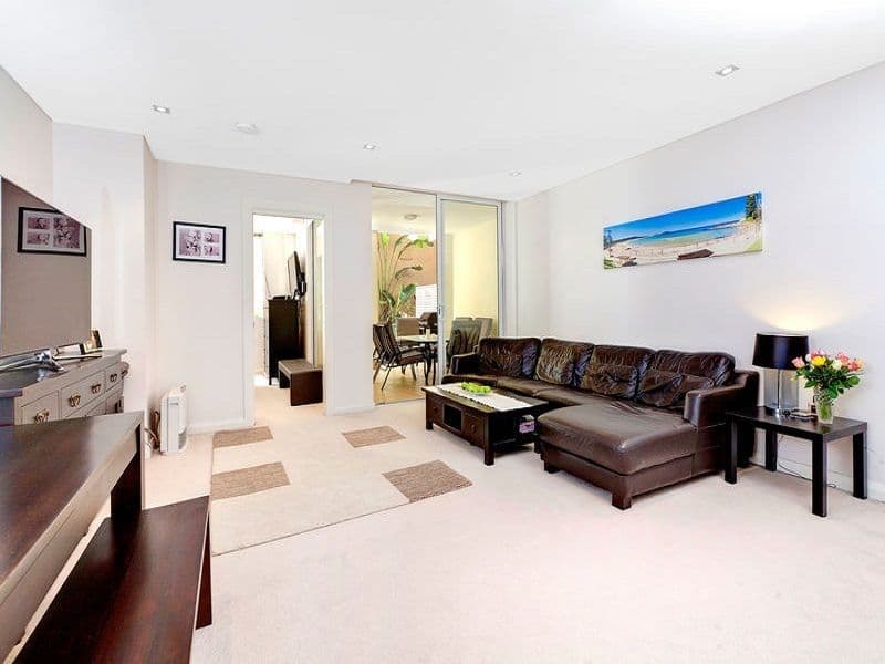 41/4-16 Kingsway, Dee Why, Blakehurst - Image 1