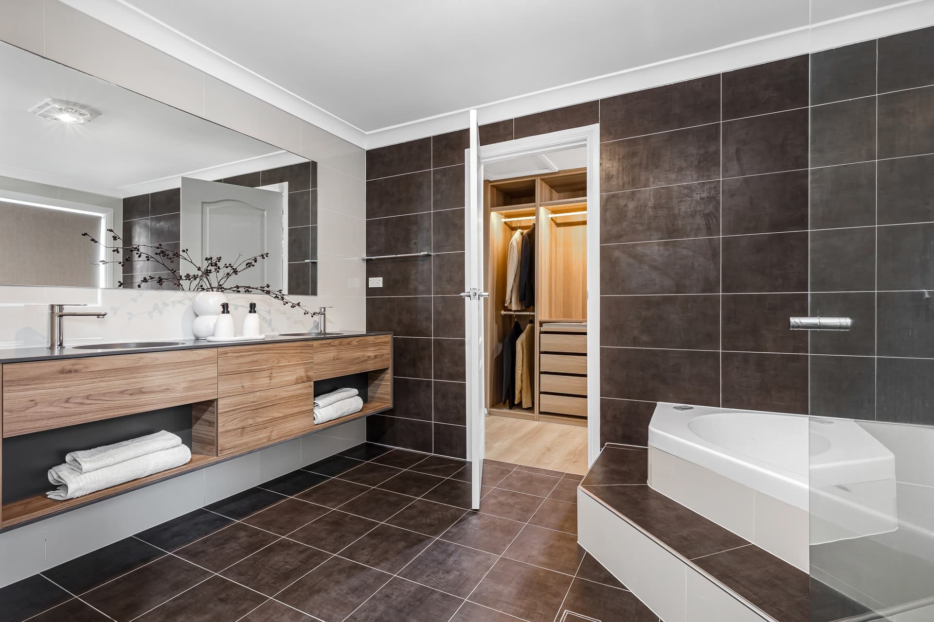 33 Mariner Crescent, Abbotsbury - Thumbnail 5