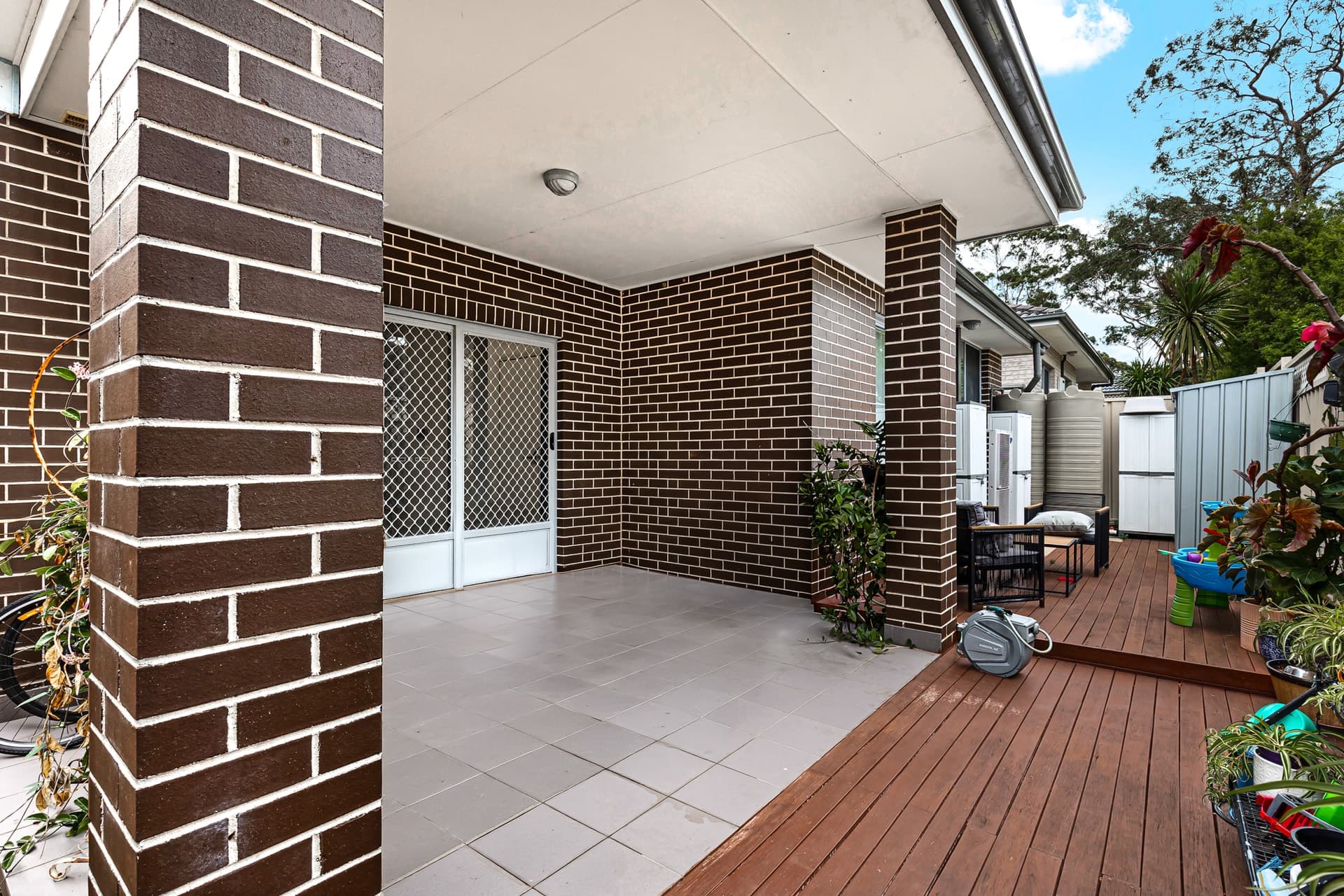 27/1 Roland Street, Greystanes - Thumbnail 2