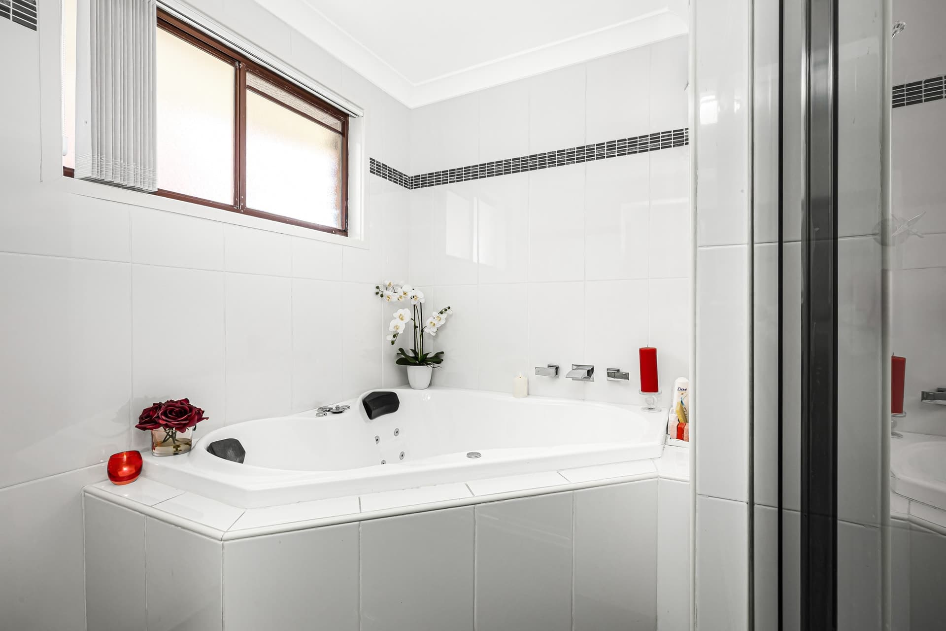 4 Thackeray Close, Wetherill Park - Thumbnail 6