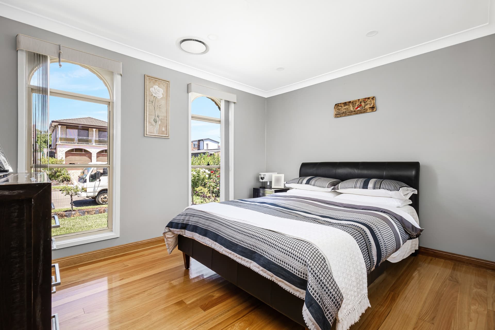 4 Thackeray Close, Wetherill Park - Thumbnail 8