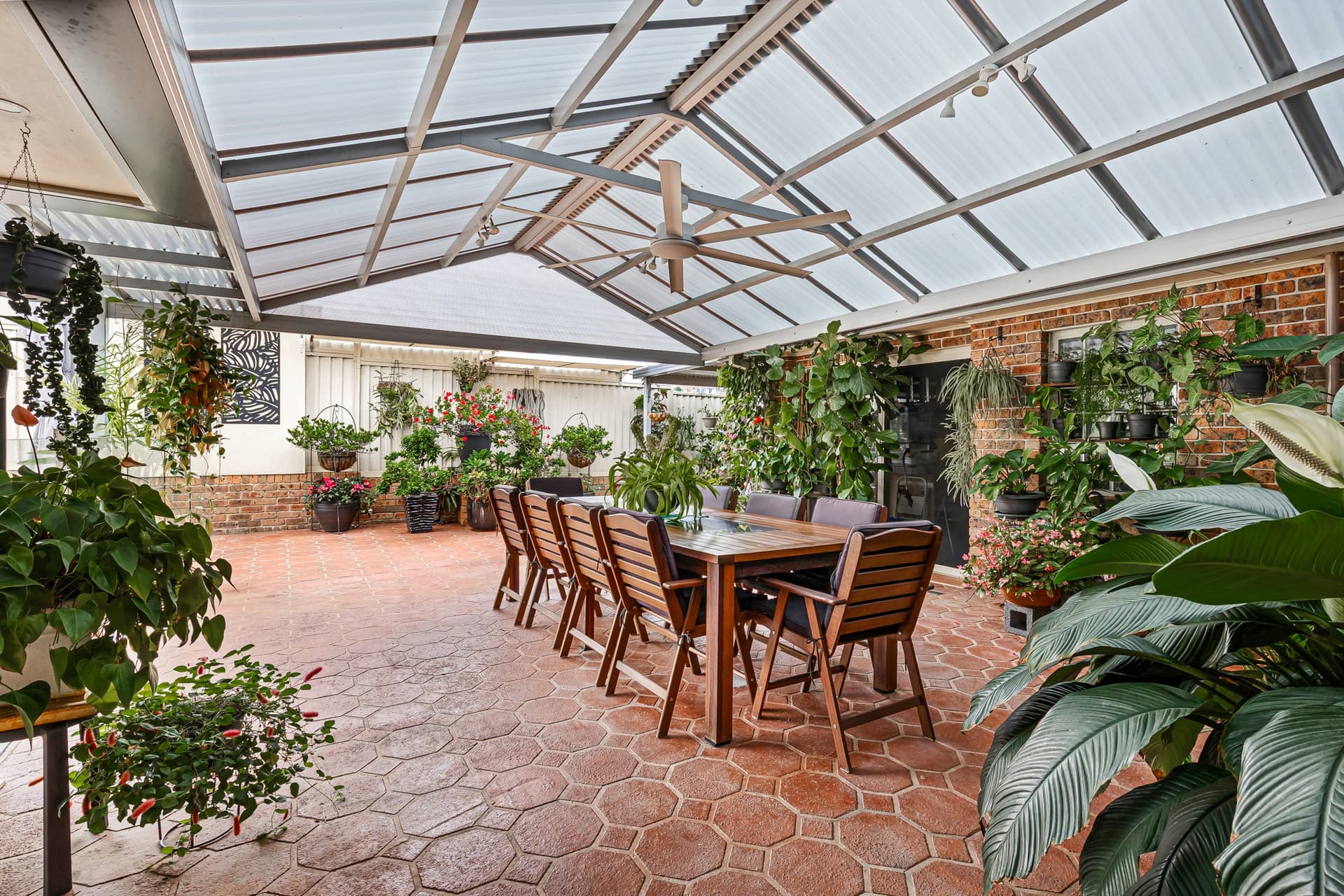16 Garrison Road, Bossley Park - Thumbnail 3