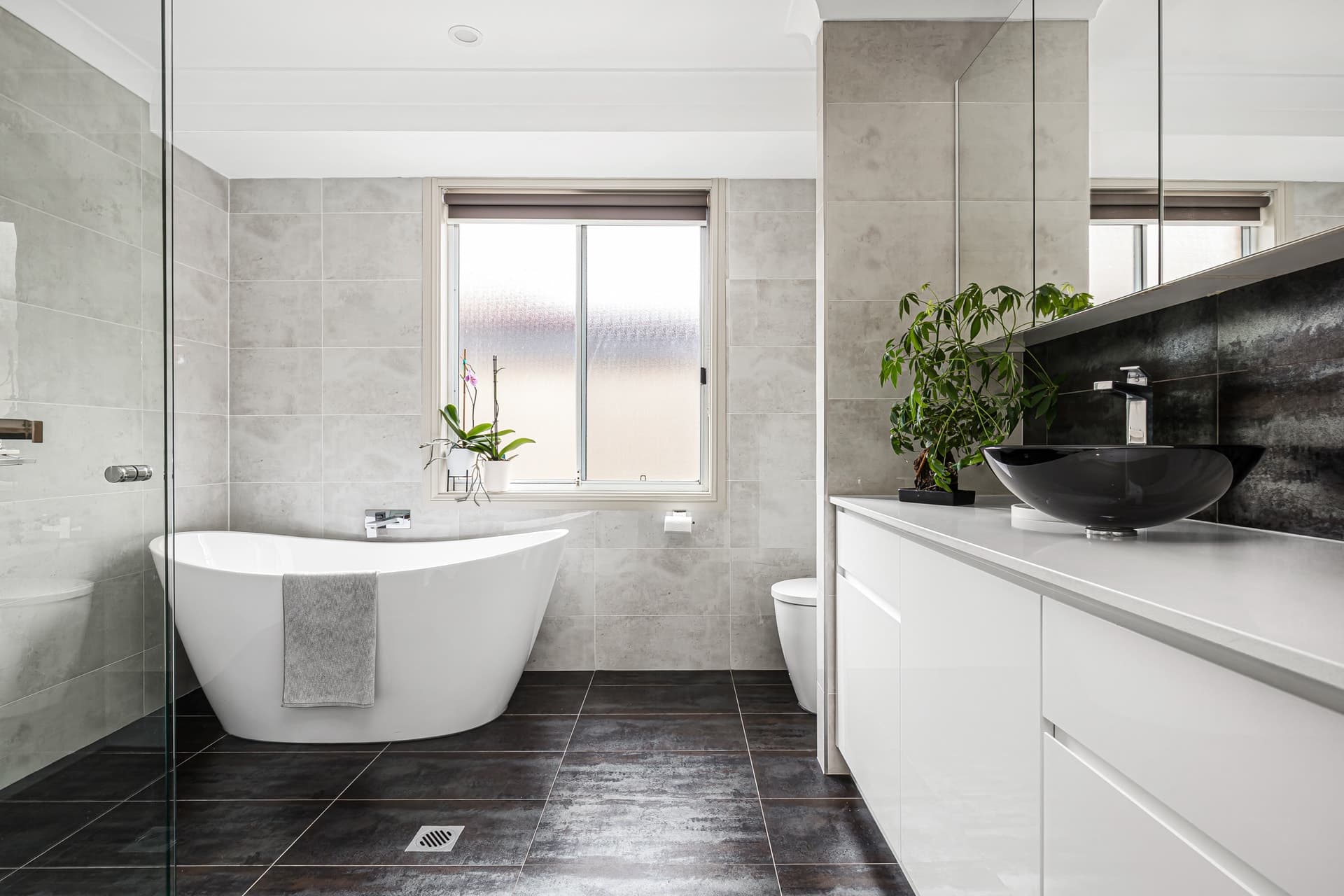 16 Garrison Road, Bossley Park - Thumbnail 4