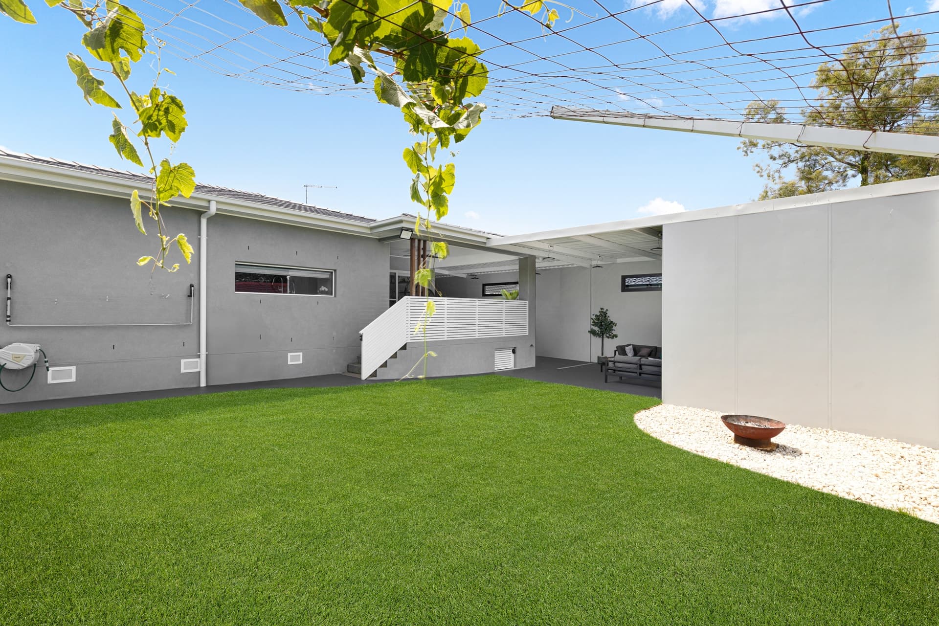 18 Janali Avenue, Bonnyrigg - Image 1