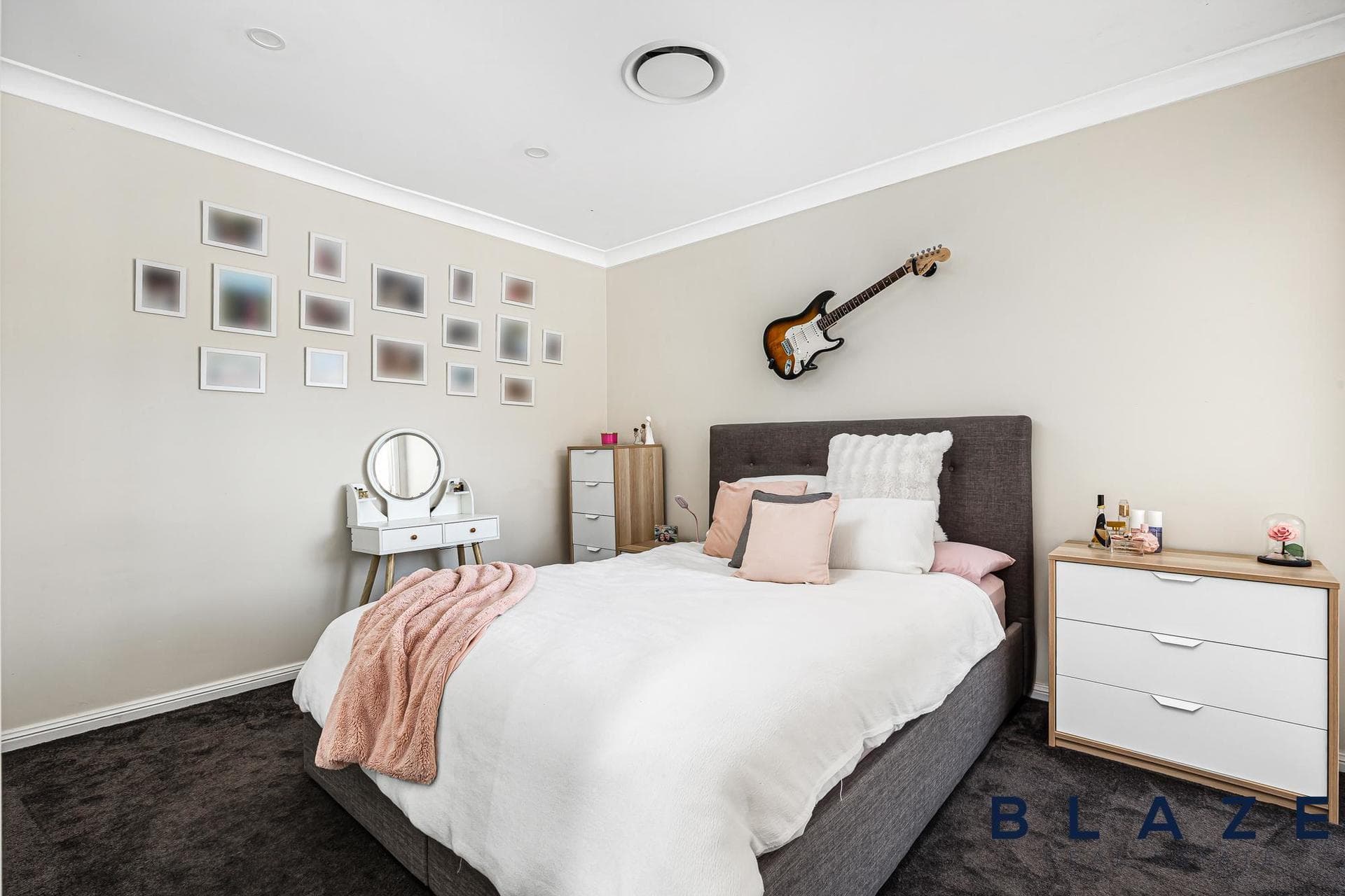 20 Saxonvale Crescent, Edensor Park - Thumbnail 8