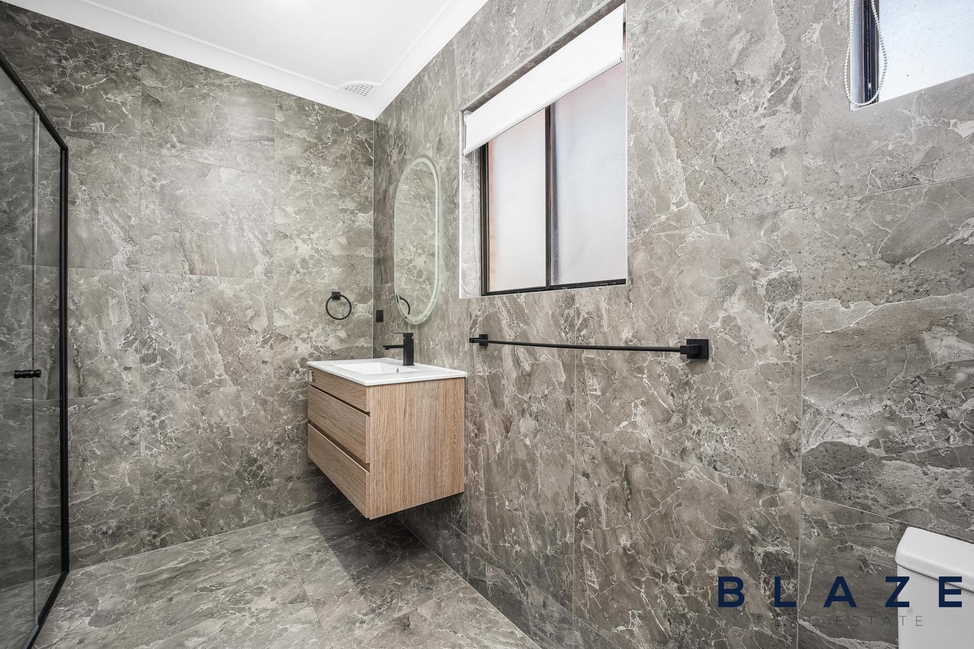 21 & 21A Swinborne Crescent, Wetherill Park - Thumbnail 4
