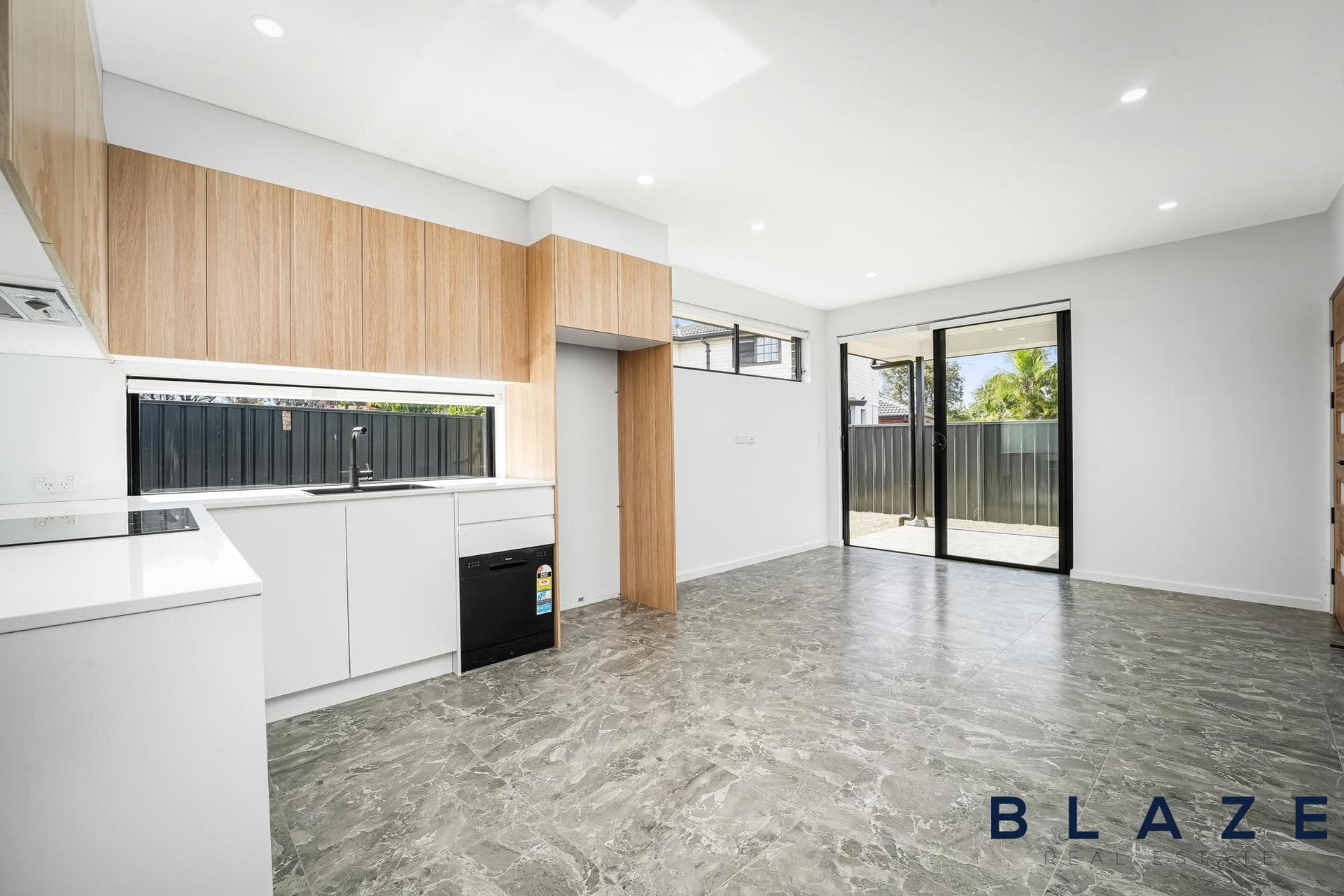 21 & 21A Swinborne Crescent, Wetherill Park - Thumbnail 6
