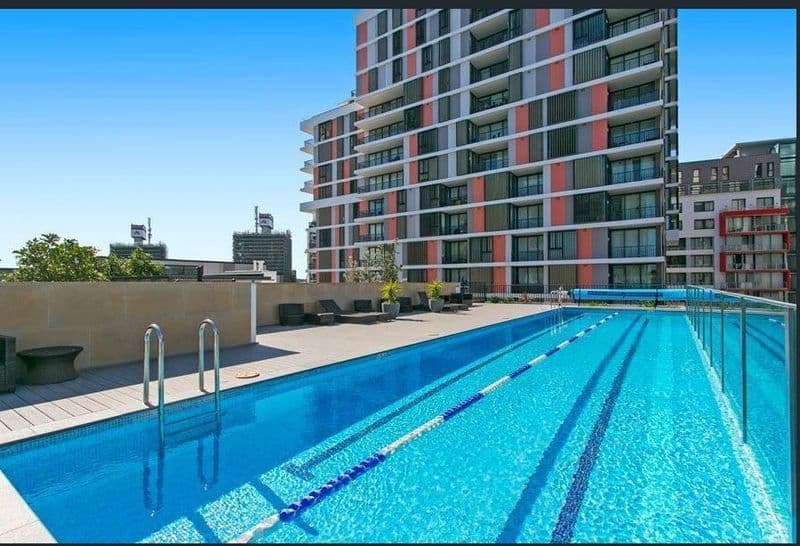 404/2 Discovery Point Place, Wolli Creek, Wolli Creek - Image 1