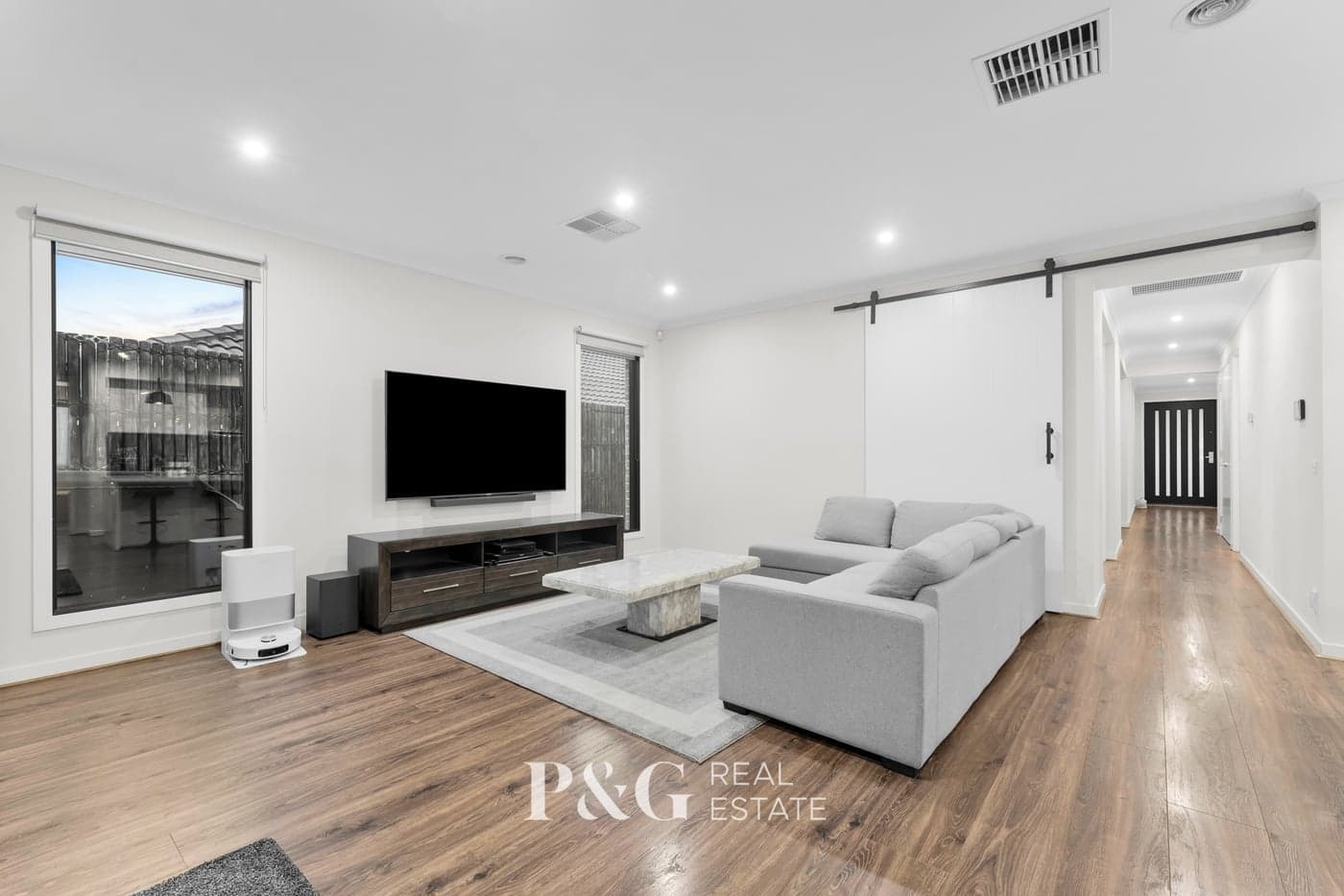 66 Ranfurlie Boulevard, Cranbourne West - Thumbnail 6