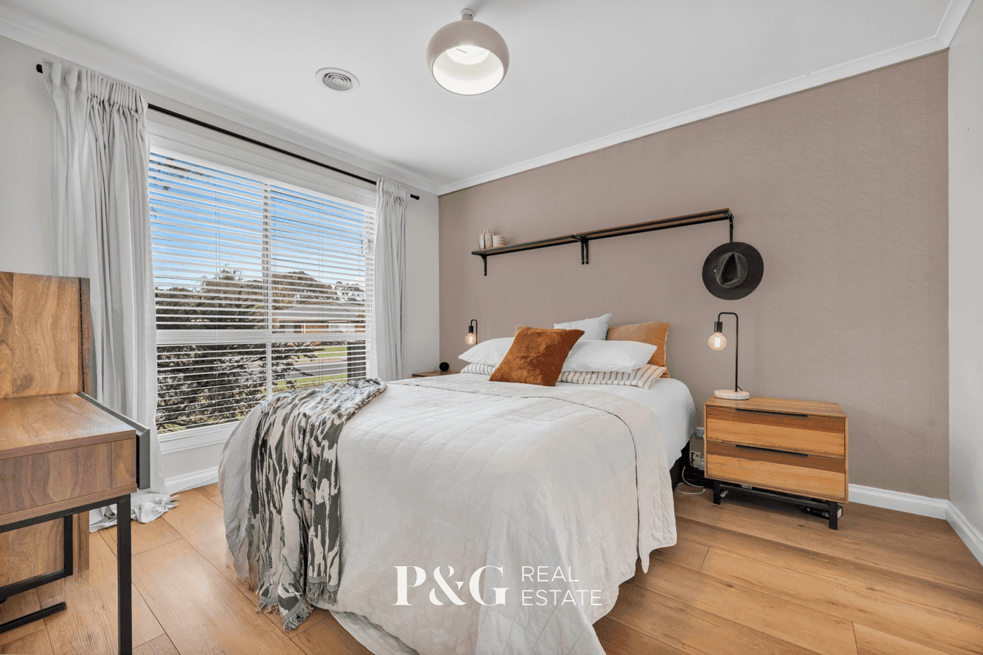 12 Pentland Drive, Narre Warren - Thumbnail 4