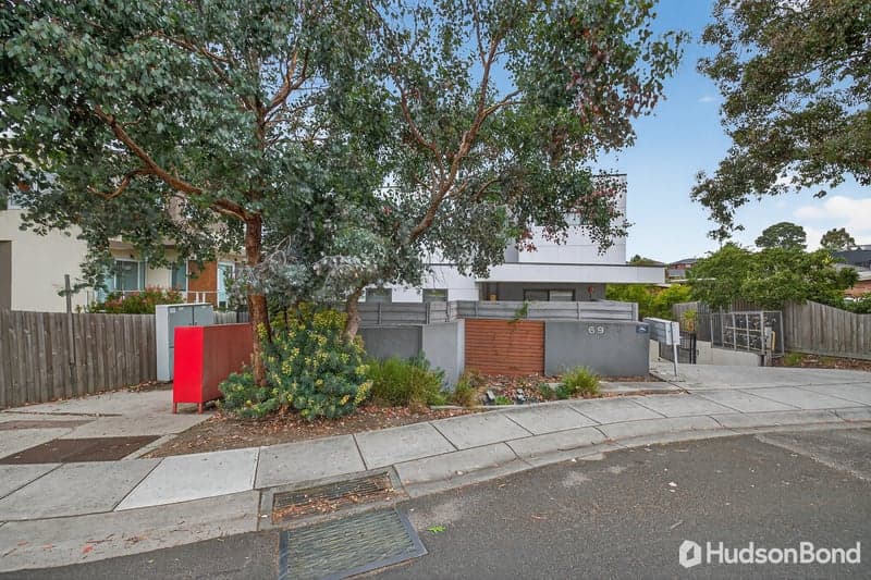 8/69 Tram Road, Doncaster - Image 1