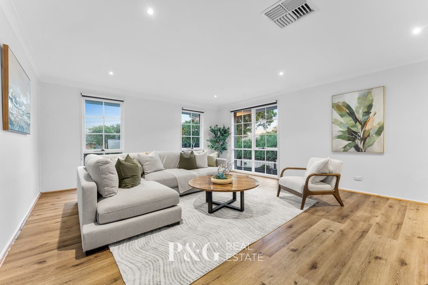 9 Arnold Street, Cranbourne - Thumbnail 2