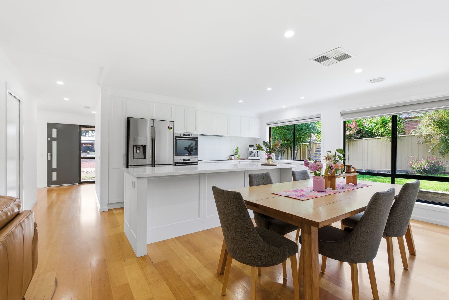 74 Pioneer Drive, Maiden Gully VIC 3551, Maiden Gully - Thumbnail 3