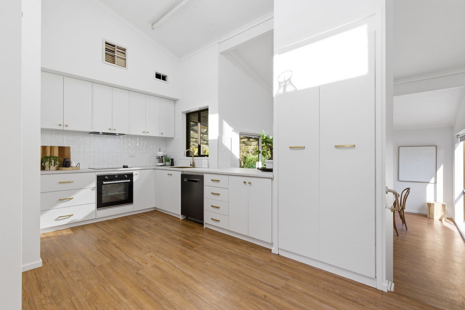 22 Palm Avenue, Spring Gully VIC 3550, Spring Gully - Thumbnail 4