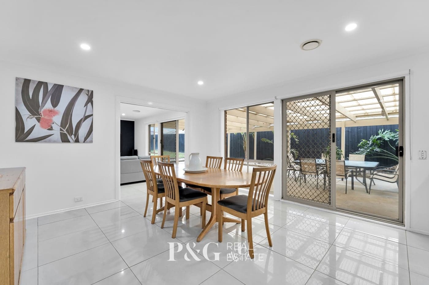36 Strathaird Drive, Narre Warren South - Thumbnail 4