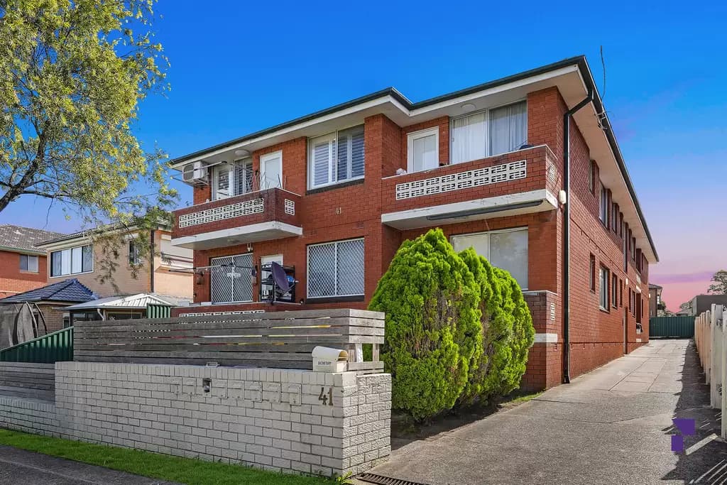 6/41 Augusta Street, Punchbowl - Image 1