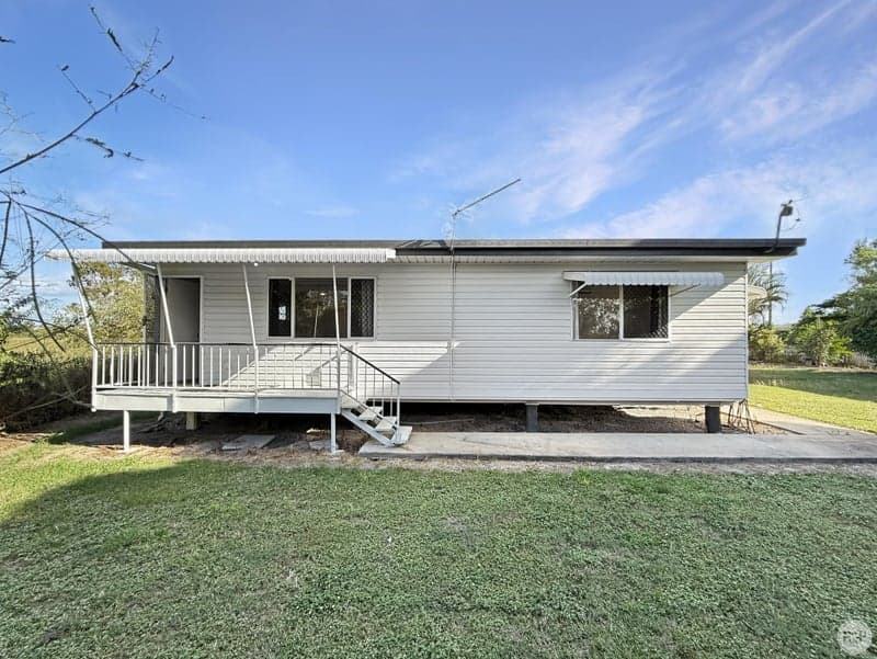 156 Field Road, Woodstock, QLD 4816, Woodstock - Thumbnail 2