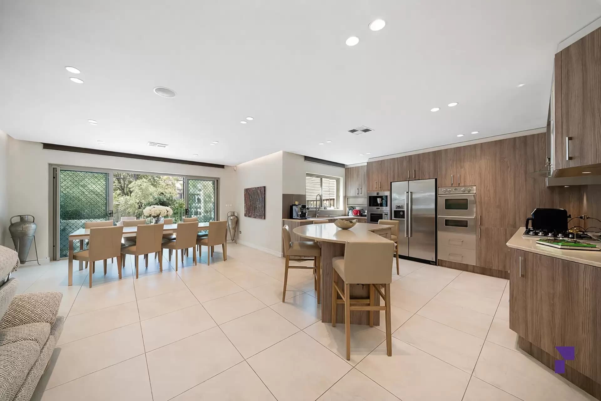 5 Shellcote Road, Greenacre - Thumbnail 3