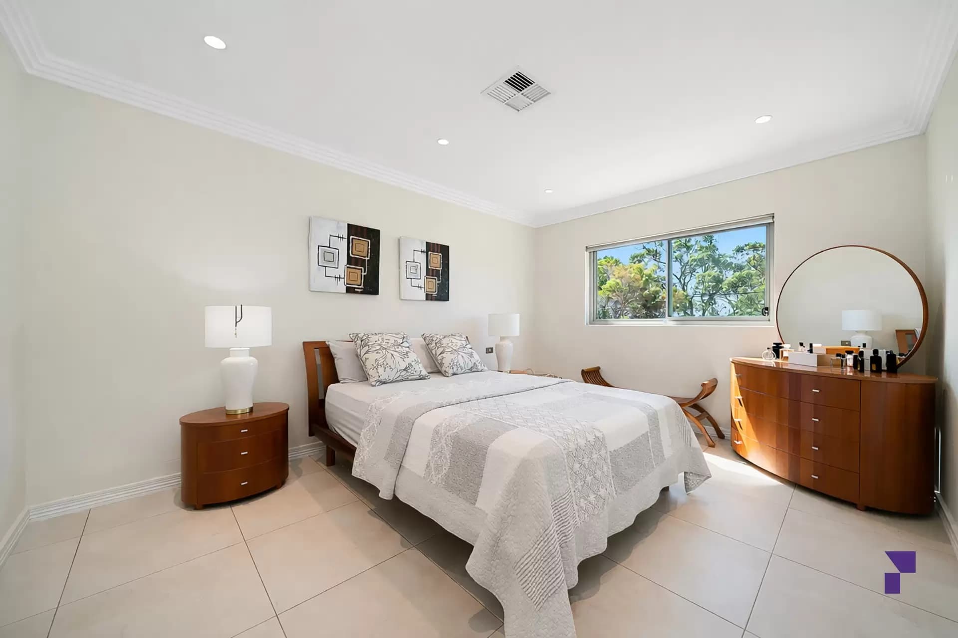 5 Shellcote Road, Greenacre - Thumbnail 8