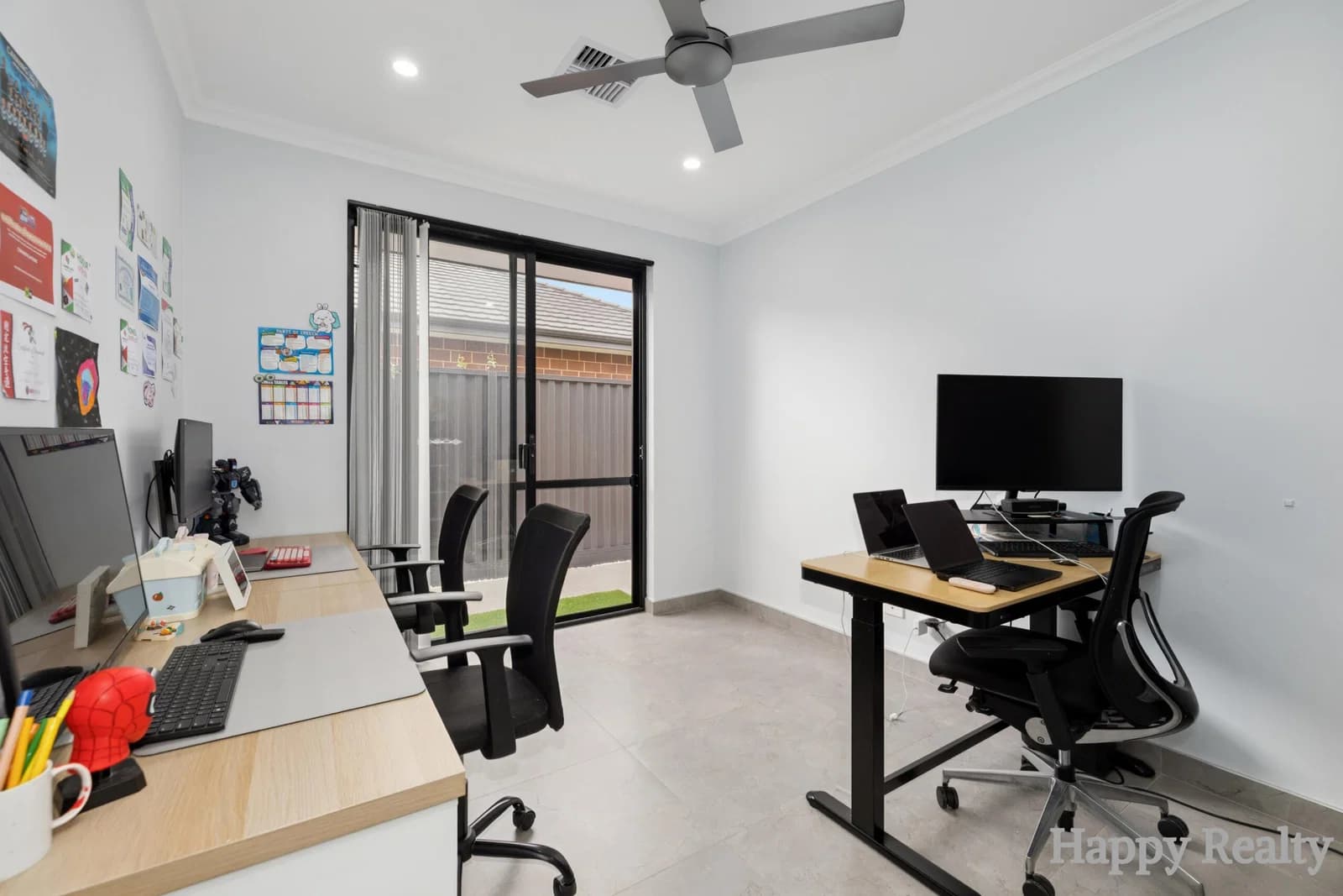 18 Nicholson Court, CANNING VALE WA 6155, Canning Vale - Thumbnail 6