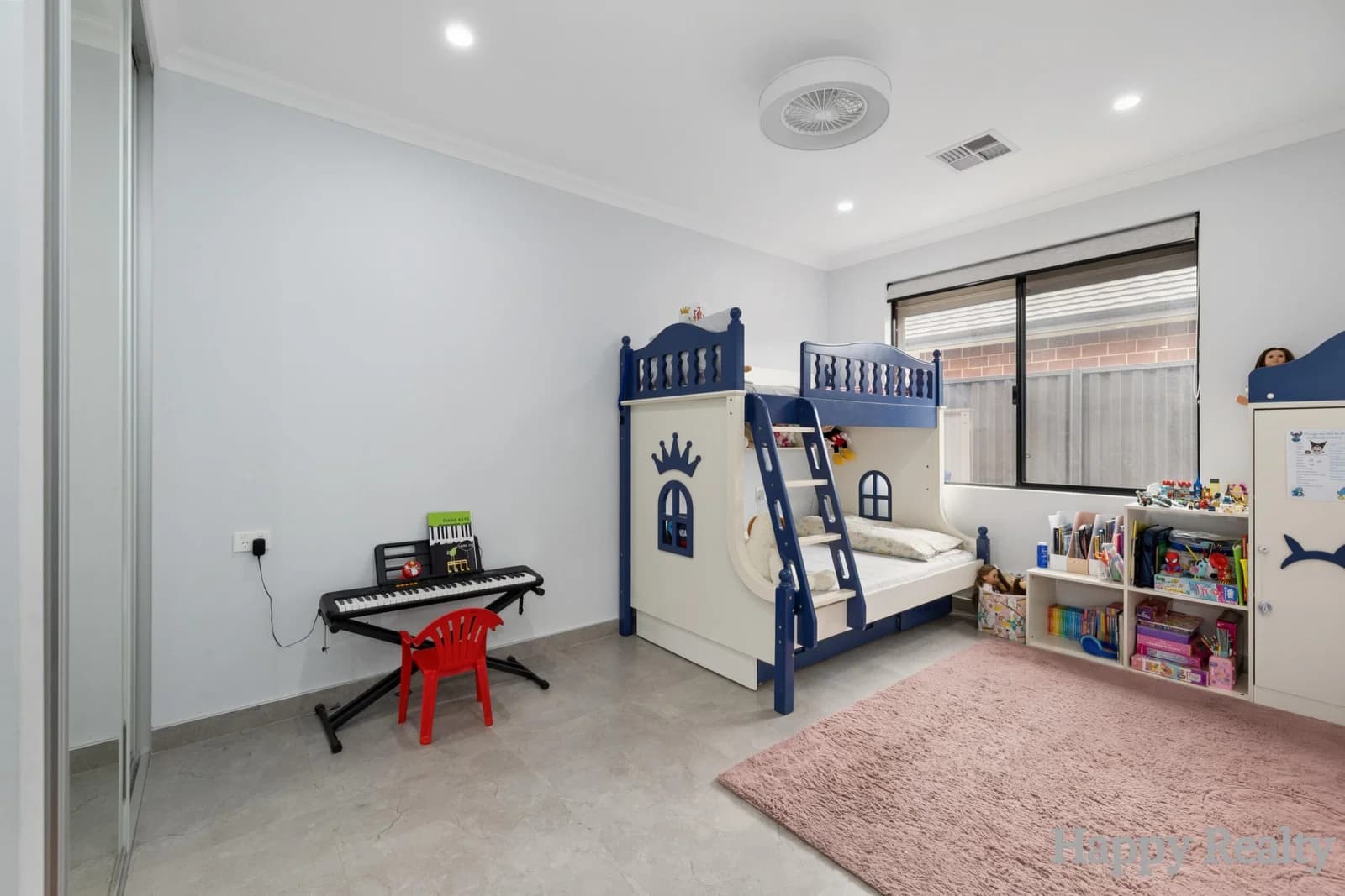 18 Nicholson Court, CANNING VALE WA 6155, Canning Vale - Thumbnail 8